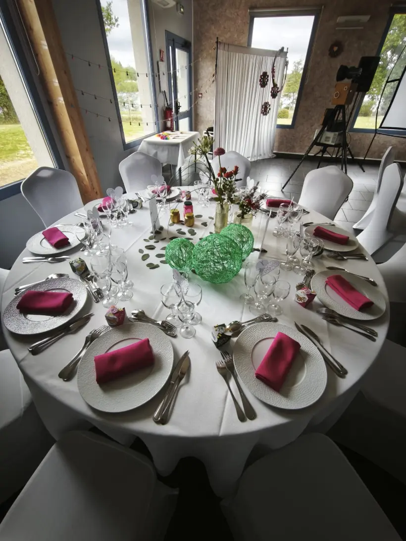 La Terrasse Des Oliviers Seminaire Le Mans WhatsApp Image 2026 04 18 At 16.42.54 1